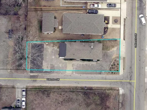 985 Oakland Dr SW, Atlanta, GA 30310