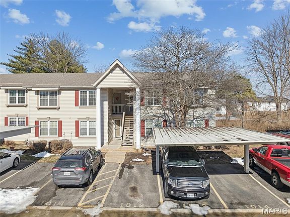 3rd image of 1014 Sugar Creek Ct #8
