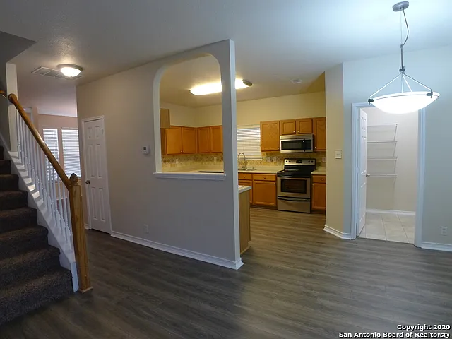 2935 Encino Riv — Photo 15
