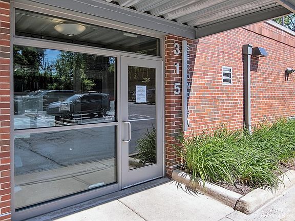 4th image of 315 2nd St APT 503