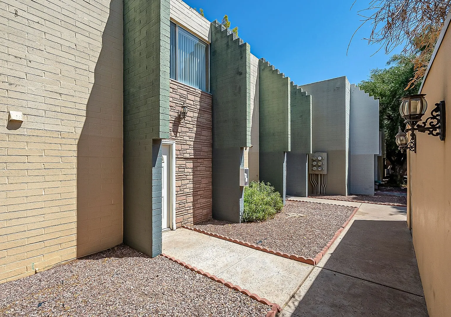 2 bedroom 1.5 bathroom in the heart of Phoenix — Photo 3