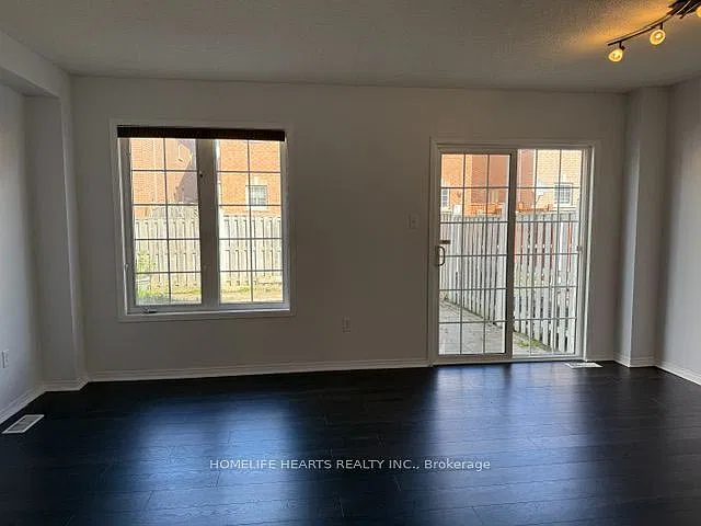 4 bed, $3,400 — Photo 3