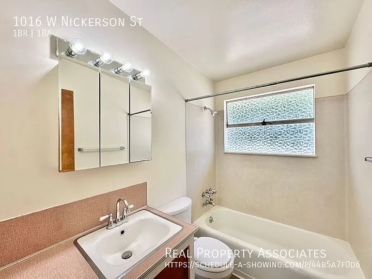 1016 W Nickerson St — Photo 14