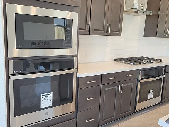 5th image of 8864 Cerro Vista Dr