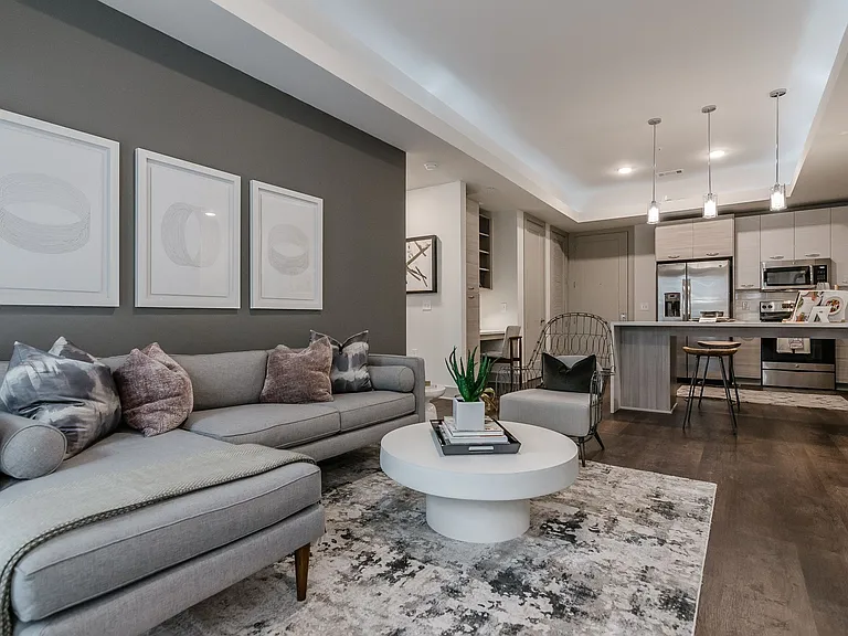 The Shay Apartments — Photo 9
