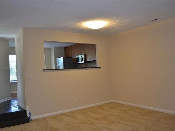 4th image of 4258 Cabretta Dr SE