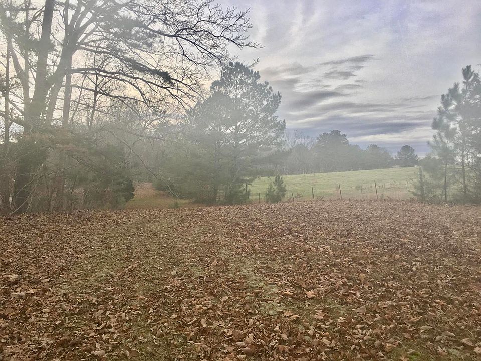 2nd image of 1 Country Estates Rd