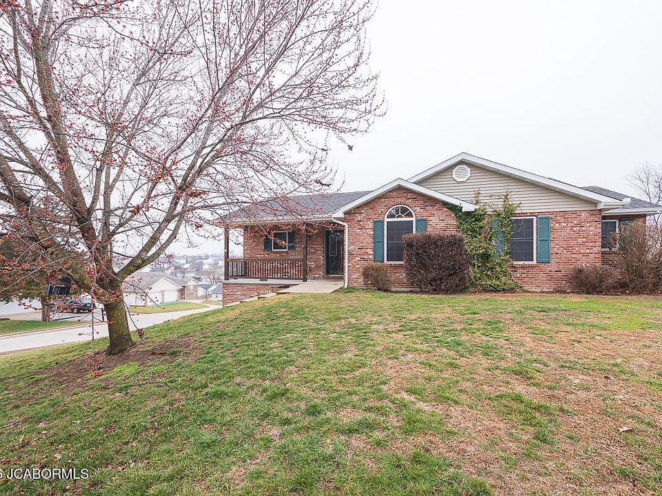 1st image of 3742 Liverpool Dr