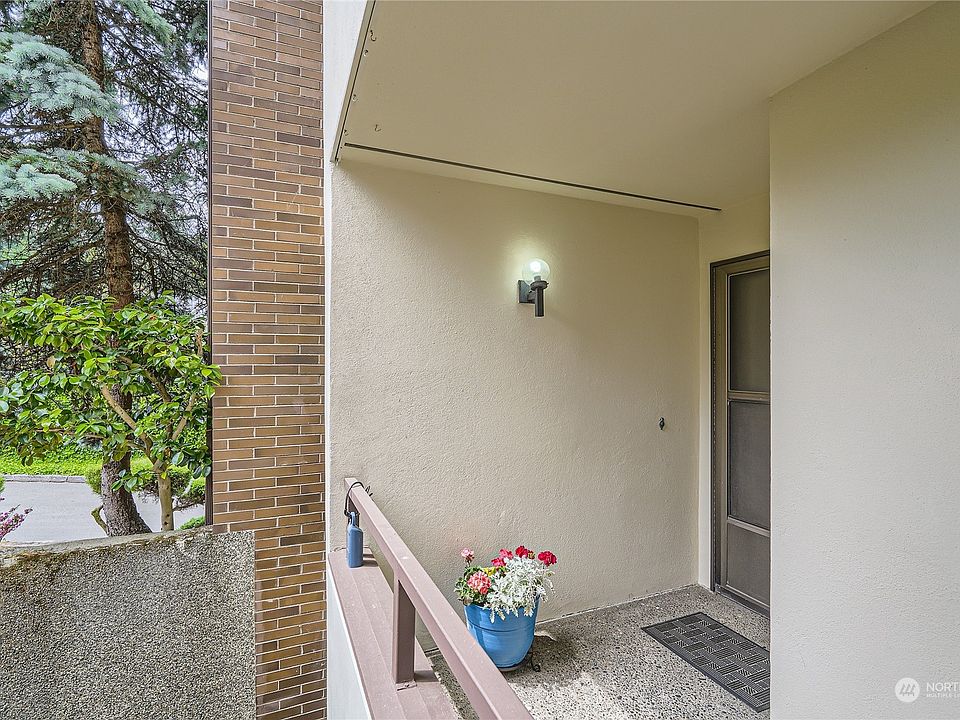 1st image of 10923 Glen Acres Drive S #B