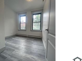 89 Yonkers Ave APT 4, Yonkers, NY 10701
