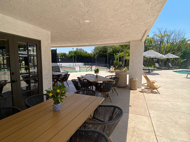 8722 Villa La Jolla Dr #101 — Photo 18