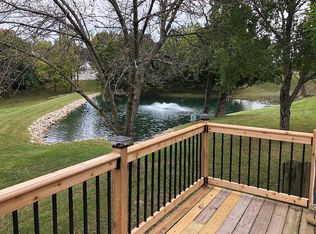 286 NE Bayview Dr, Lees Summit, MO 64064