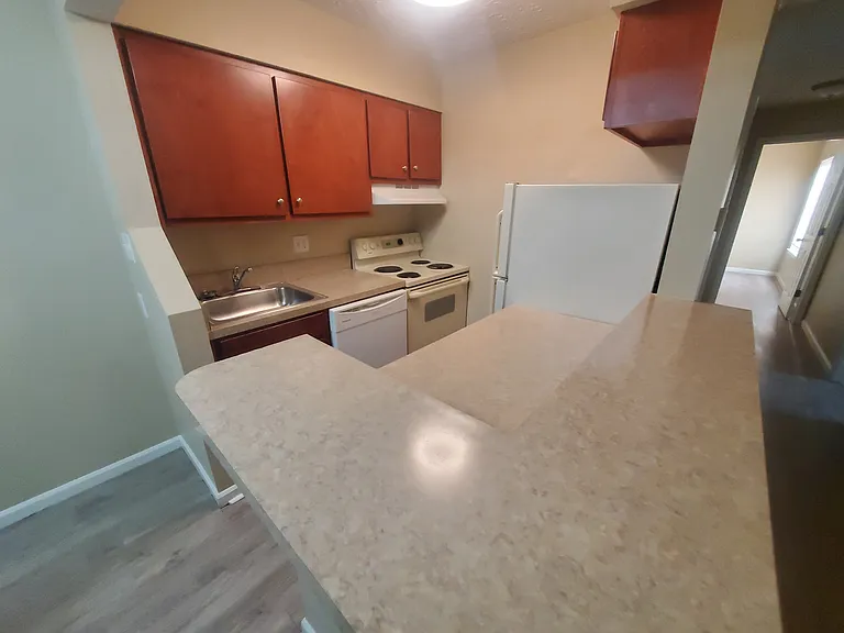 87 Wells Ct — Photo 4