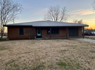 7421 County Line Rd, Carthage, MS 39051