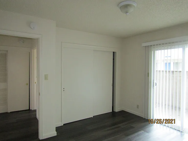 862 West Ave — Photo 5