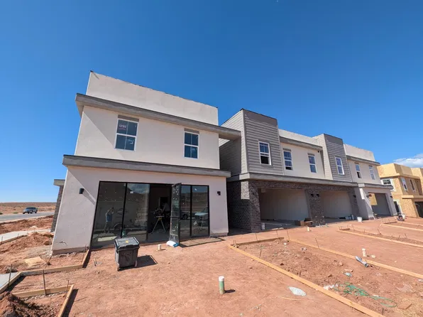 5704 S Satsuma Dr, Washington, UT 84780