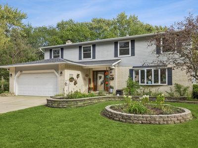 1355 N King George Ct, Palatine, IL, 60067