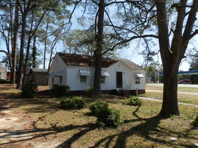 402 N McPhaul St, Sylvester, GA, 31791