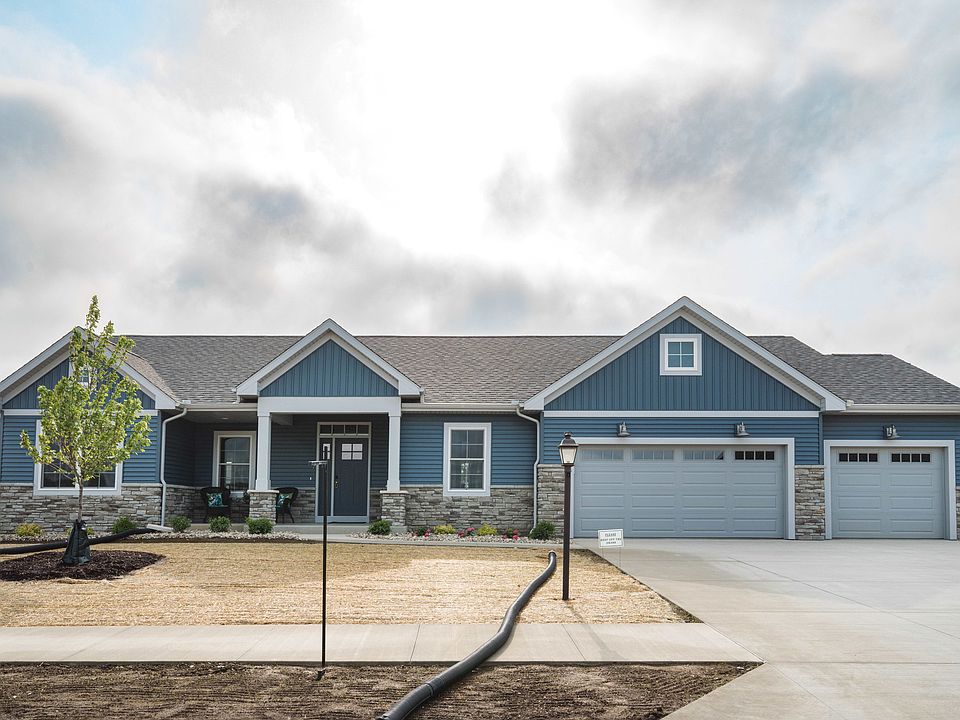 1st image of 208 Wentworth Dr