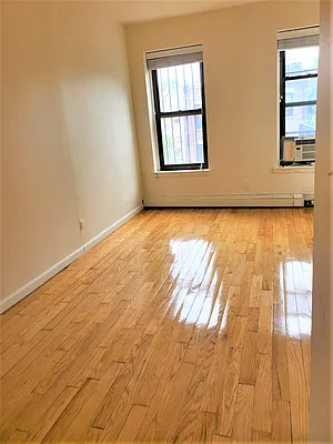 Rented by Douglas Elliman | media 19