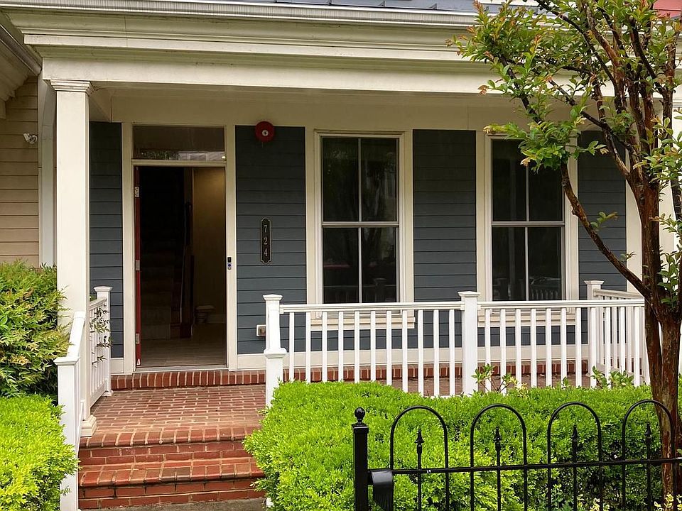 1st image of 724 Annie Rose Ave