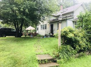 10 Baldwin St, Leicester, MA 01524
