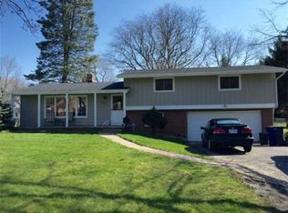 2249 Greenlawn Dr, Toledo, OH
