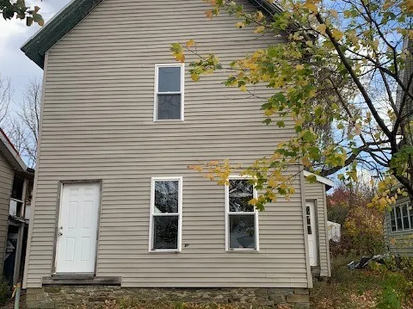 812 N Main St, Jamestown, NY 14701