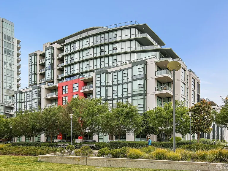 330 Mission Bay Blvd #701 — Photo 1