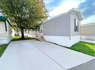 7055 Quarry Rd #43, Amherst, OH 44001