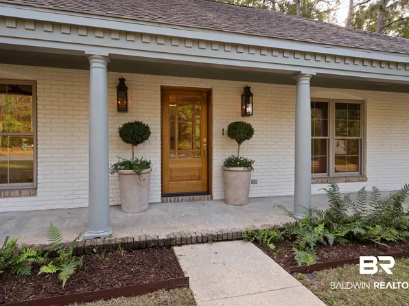 708 Greenwood Ave, Fairhope, AL 36532