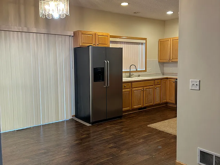 8549 Savanna Oaks Ln — Photo 6