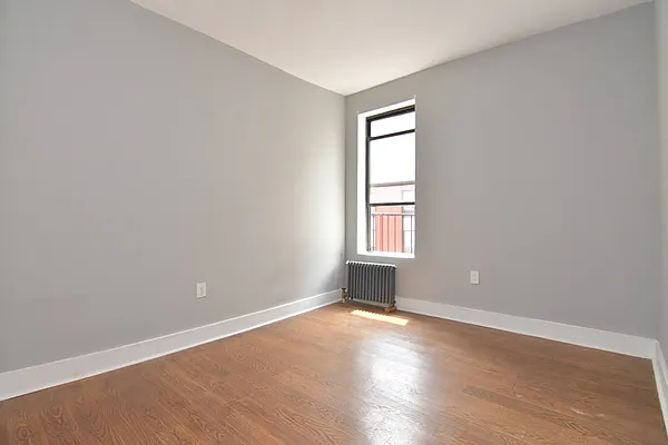 Rented by Compass | media 14