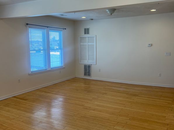 113 Winfield St APT 2L