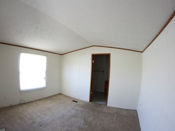 5th image of 62 Eucalyptus Ct