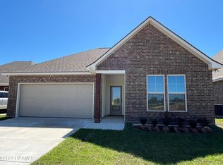 112 Ridley Ln, Youngsville, LA 70592