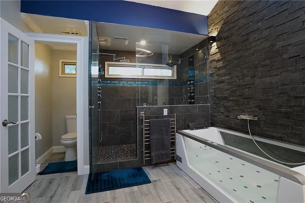 2 bed, 2.5 bath, 1735 sqft, $2,900 — Photo 4