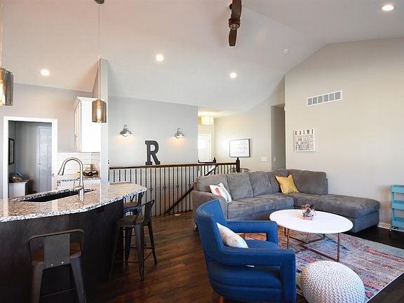 4th image of 9611 Dutch Mill Ln