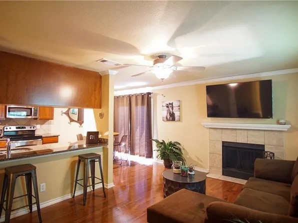 6700 Cooper Ln #11, Austin, TX 78745