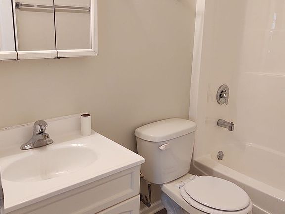 4th image of 508 Kungs Way #12