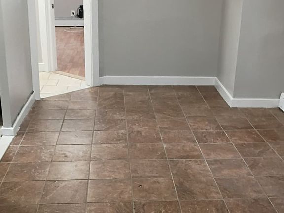 3rd image of 167 S 11th St #3