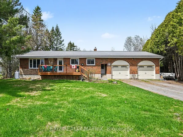 9124 Branch Rd, Augusta, ON K0G 1R0