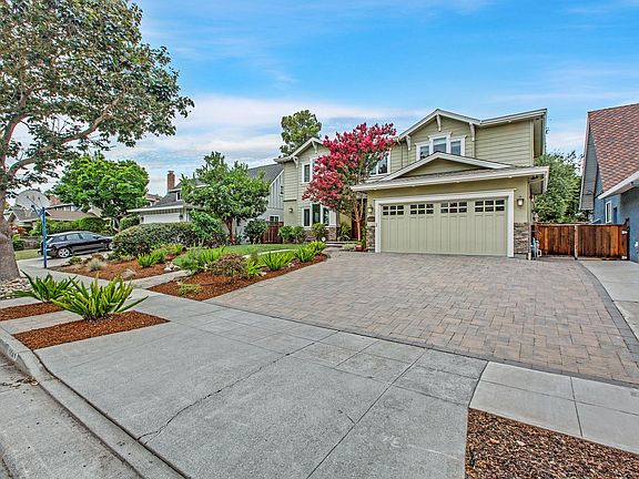 3rd image of 1041 Andrea Dr