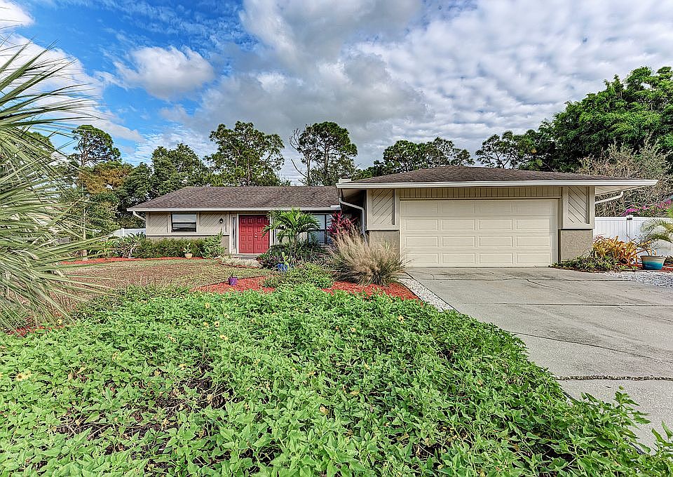 1st image of 7225 Alderwood Dr