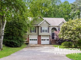 2875 Lanier Beach South Rd, Cumming, GA 30041