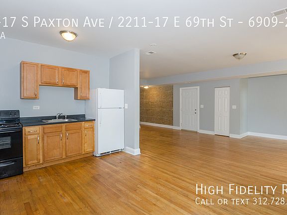 2nd image of 6901 Seventeen S Paxton Avenue 2211 E 69th Street 6909 #17-2