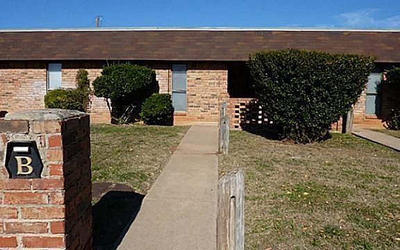 2nd image of 4934 Greenslope Dr