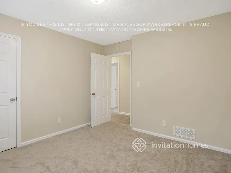 4496 Fowler Ln — Photo 16