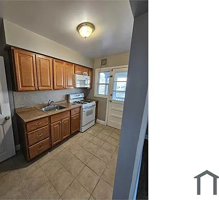 804 Arncliffe Rd — Photo 9