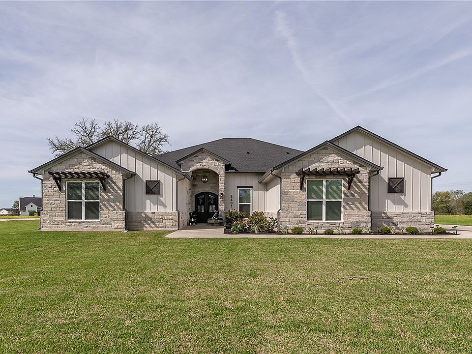 1st image of 5401 Legend Oaks Ct
